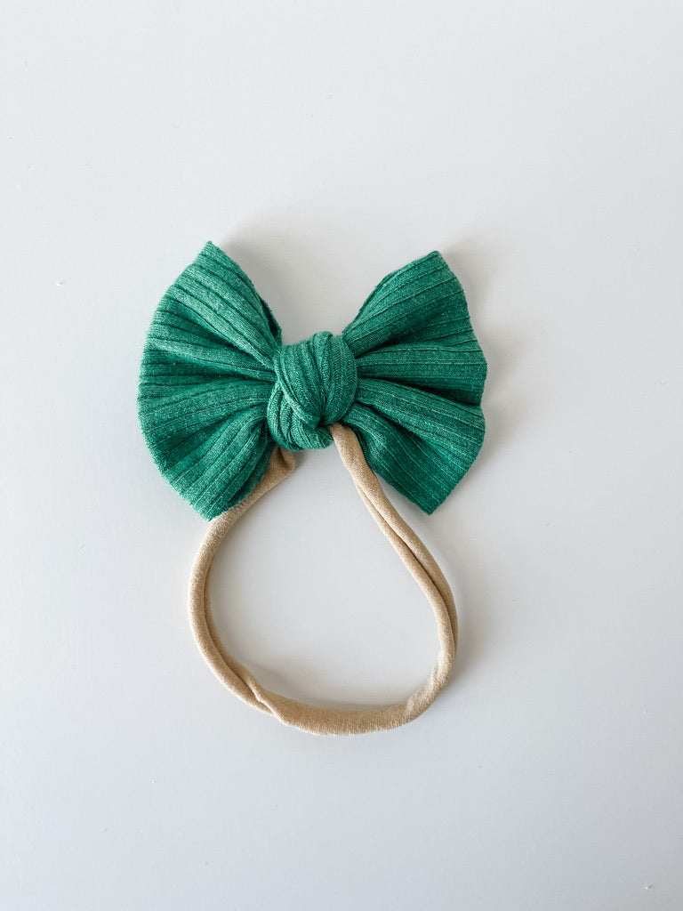 green "ribbed" bow on nylon StevieJs