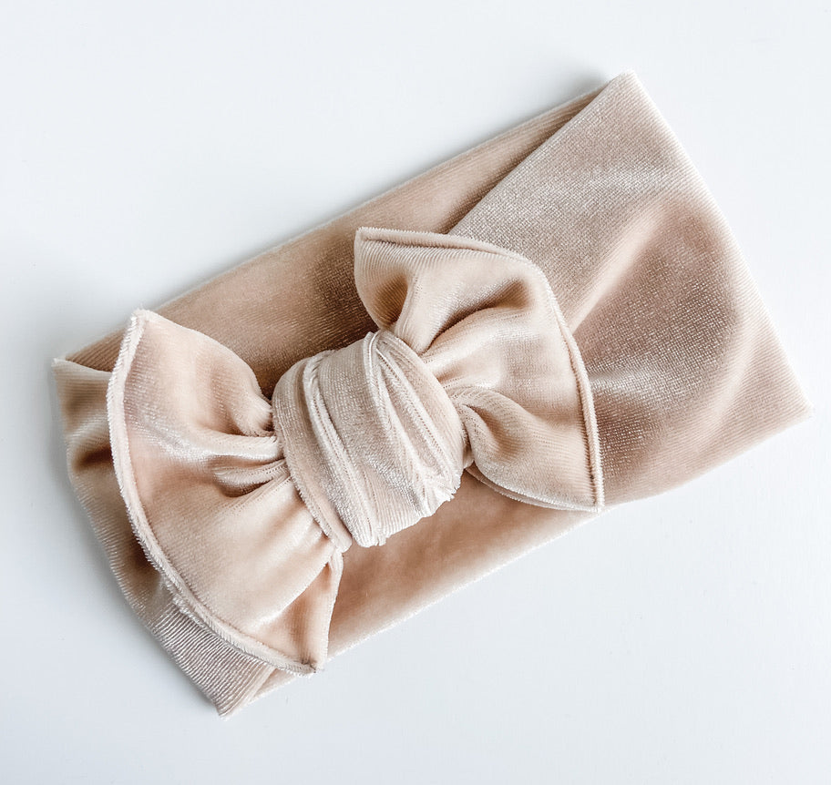 cream velvet "butter knot" StevieJs