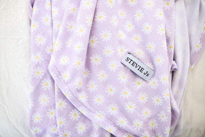 Purple Daisy Swaddle  StevieJs
