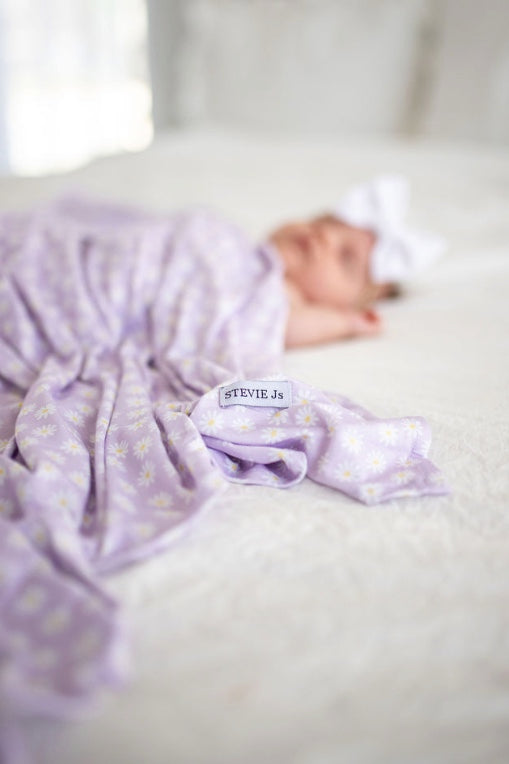 Purple Daisy Swaddle  StevieJs