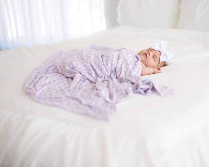 Purple Daisy Swaddle  StevieJs