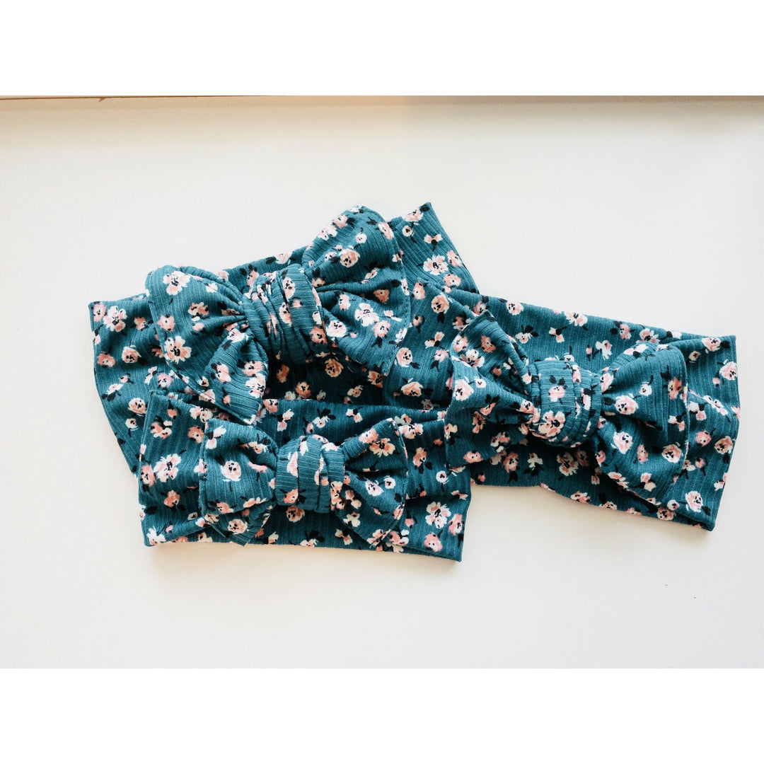 Teal Ribbed Floral Butter Knot StevieJs