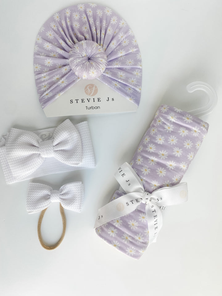 Purple Daisy Swaddle  StevieJs