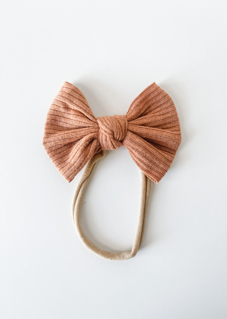 rust "ribbed" bow on nylon  StevieJs   